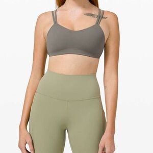 Lululemon Like A Cloud Bra - Size 4